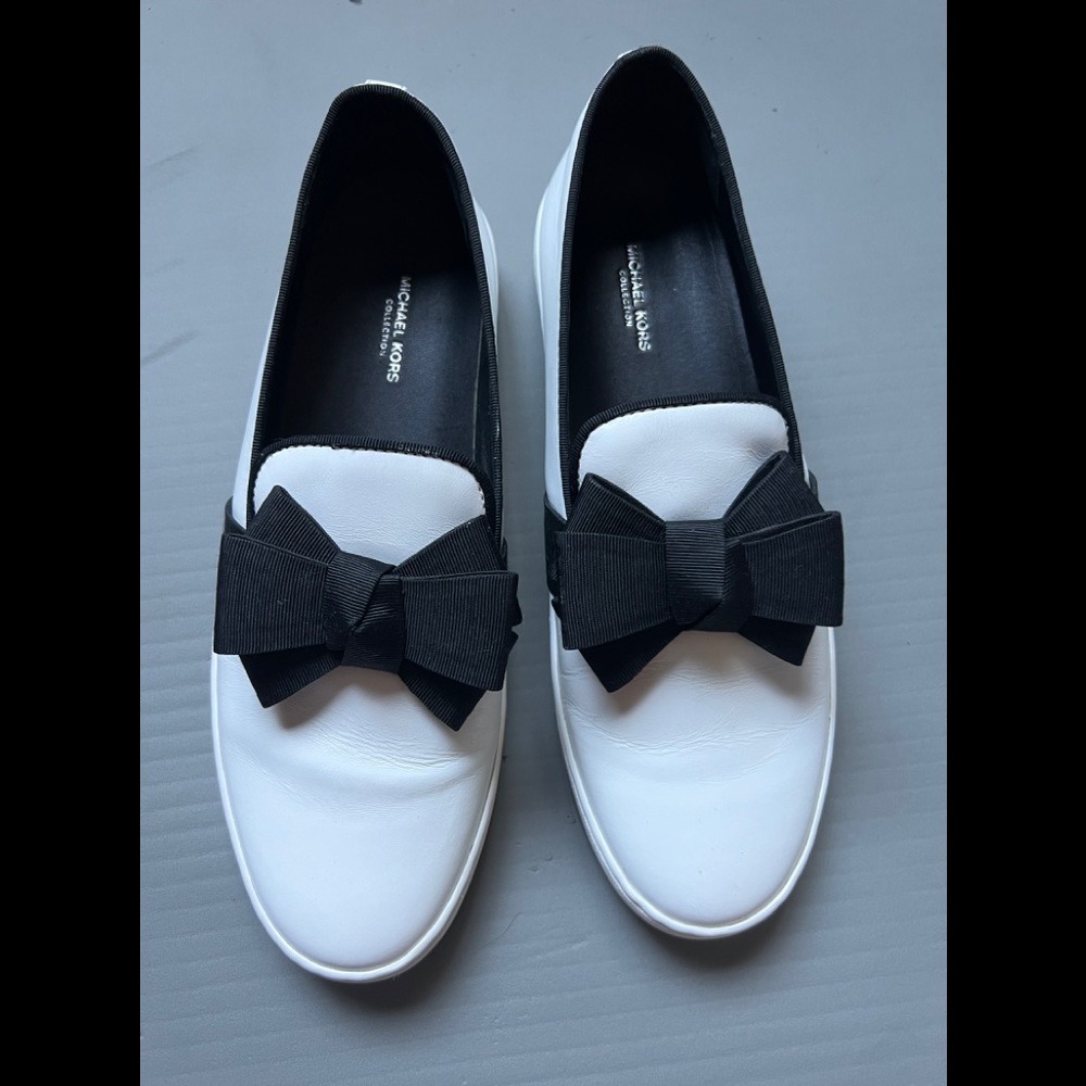 Michael Kors -Val sneakers, white with black bow in front SIZE 8.5